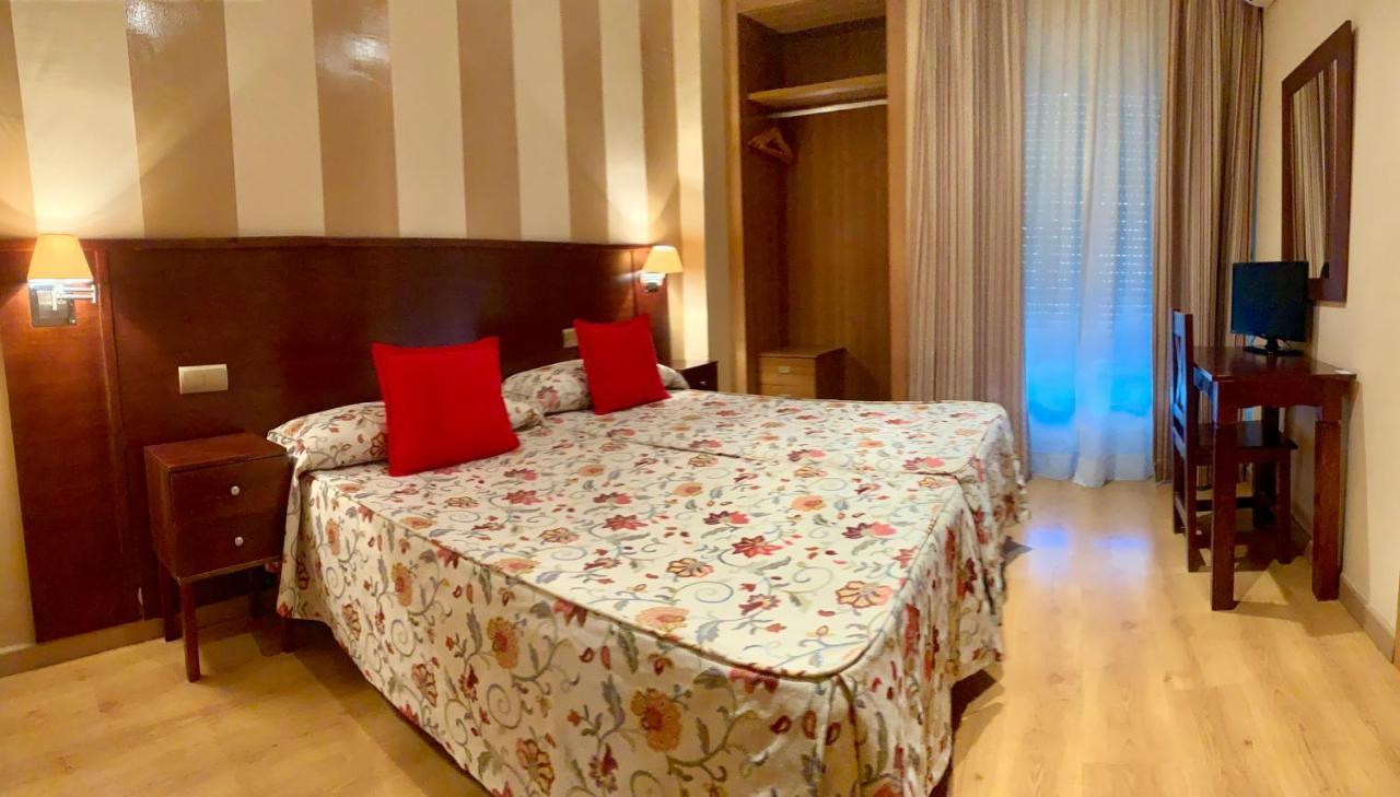 Hotel Fernando IV Мартос Екстер'єр фото